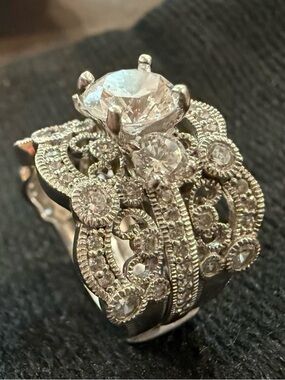 Sparkling Filigree Halo Cocktail Ring in Silver with lab Grown Diamonds ✨✨